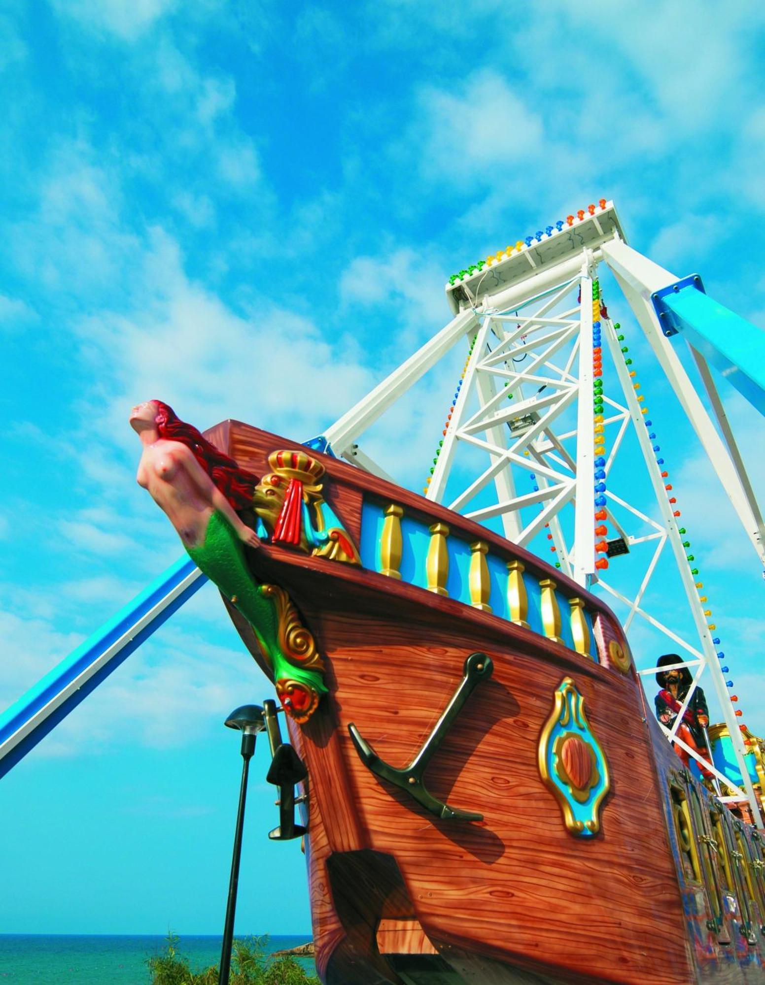 Acapulco Resort Hotel Agios Epiktitos ภายนอก รูปภาพ The Pirate Ship